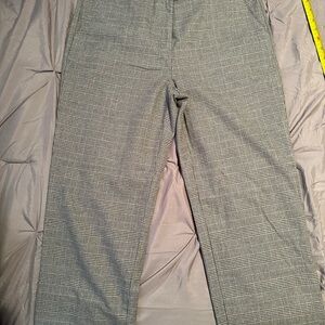 L.L. Bean Gray Glen Plaid women’s  Dress Pants